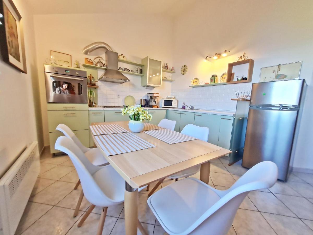 Apartment Ivana Borak أوميس المظهر الخارجي الصورة