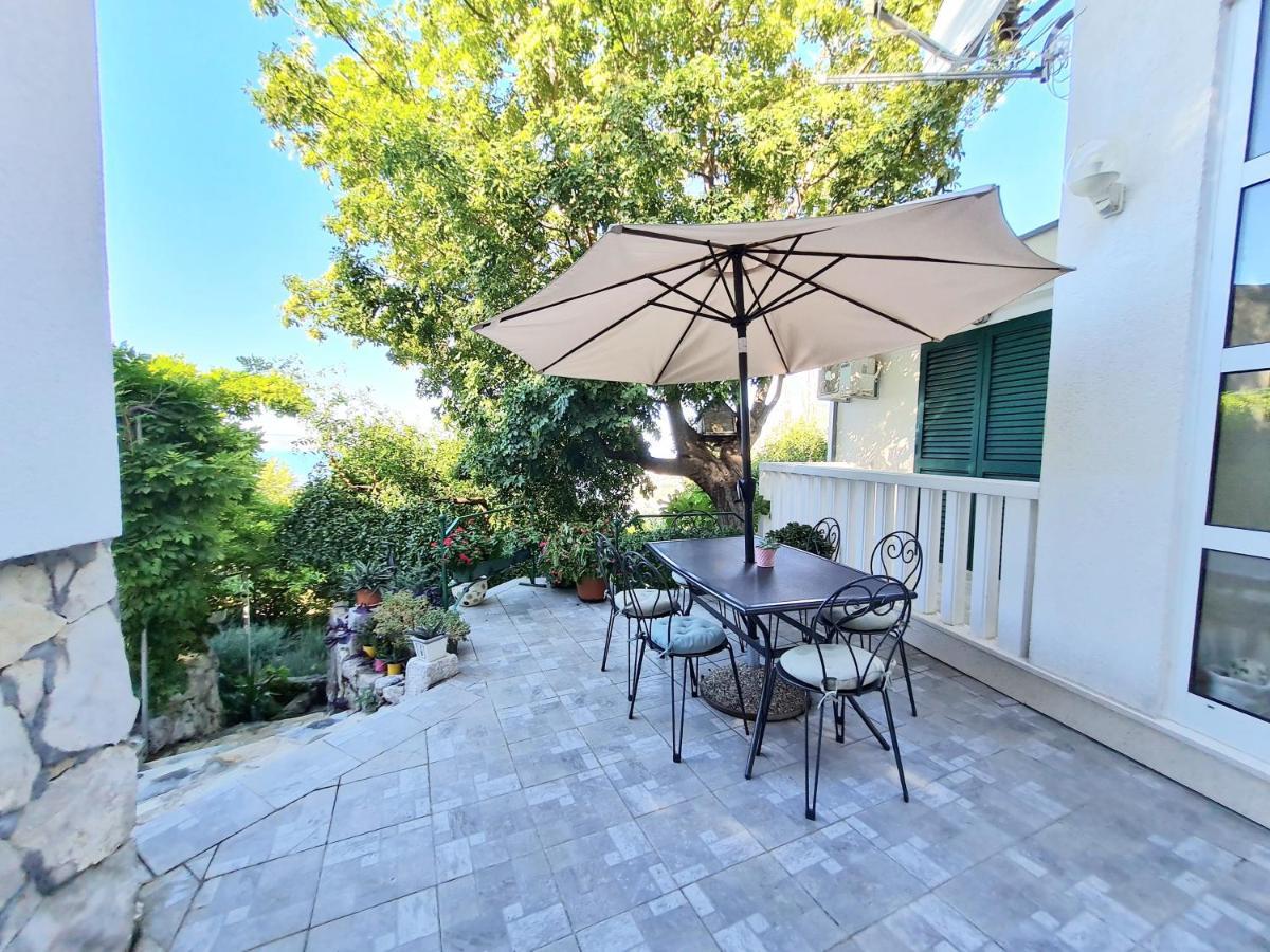 Apartment Ivana Borak أوميس المظهر الخارجي الصورة