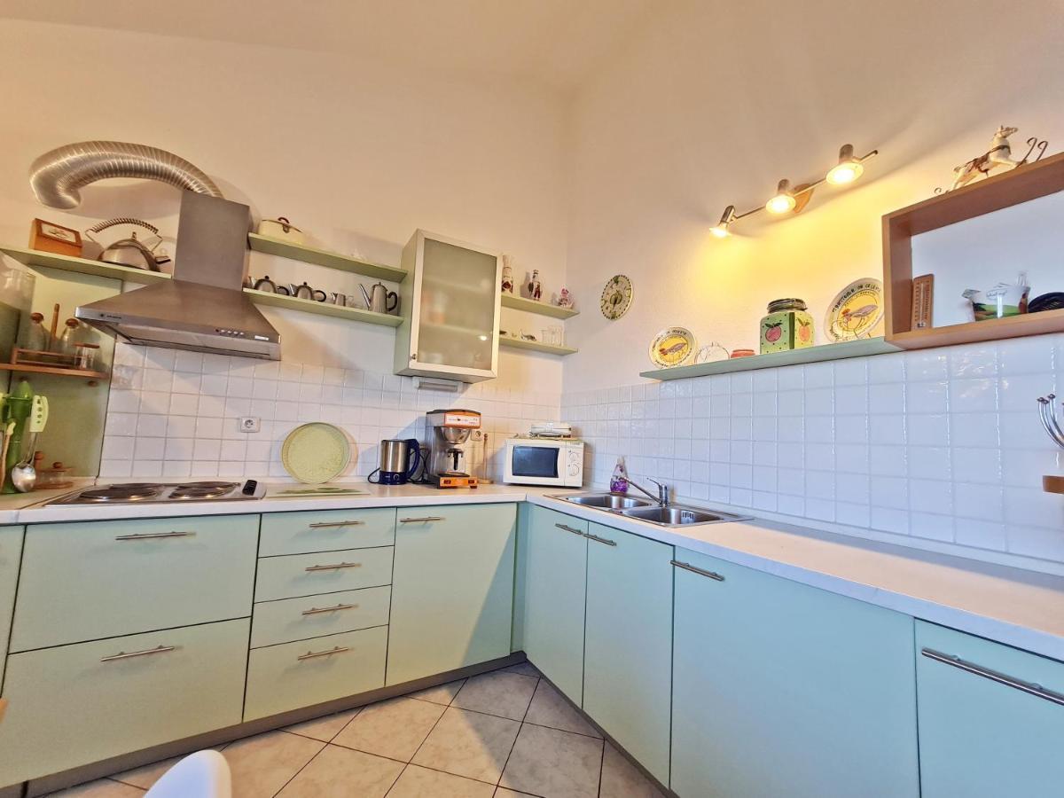 Apartment Ivana Borak أوميس المظهر الخارجي الصورة